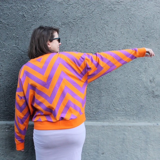 Miss Alexis EP V Bande 17 Jersey – Bild 4